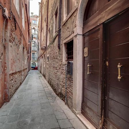 Canal View Suite In Rialto By Wonderful Italy Venedig Exterior foto